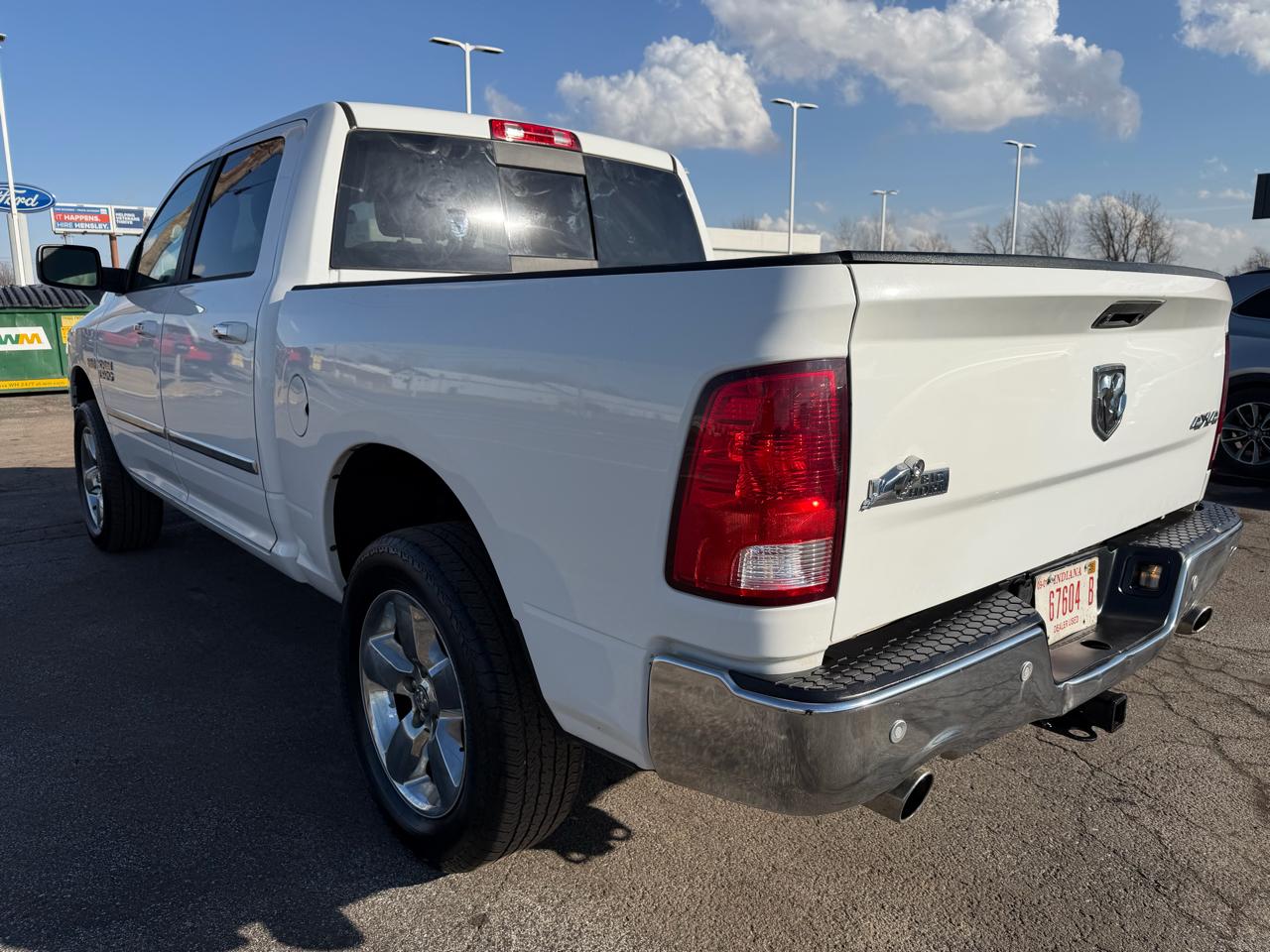 RAM 1500 Big Horn 4x4 Crew Cab 5'7" Box 2017
