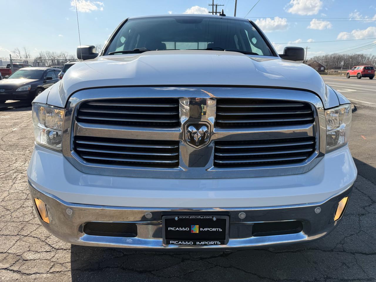 RAM 1500 Big Horn 4x4 Crew Cab 5'7" Box 2017