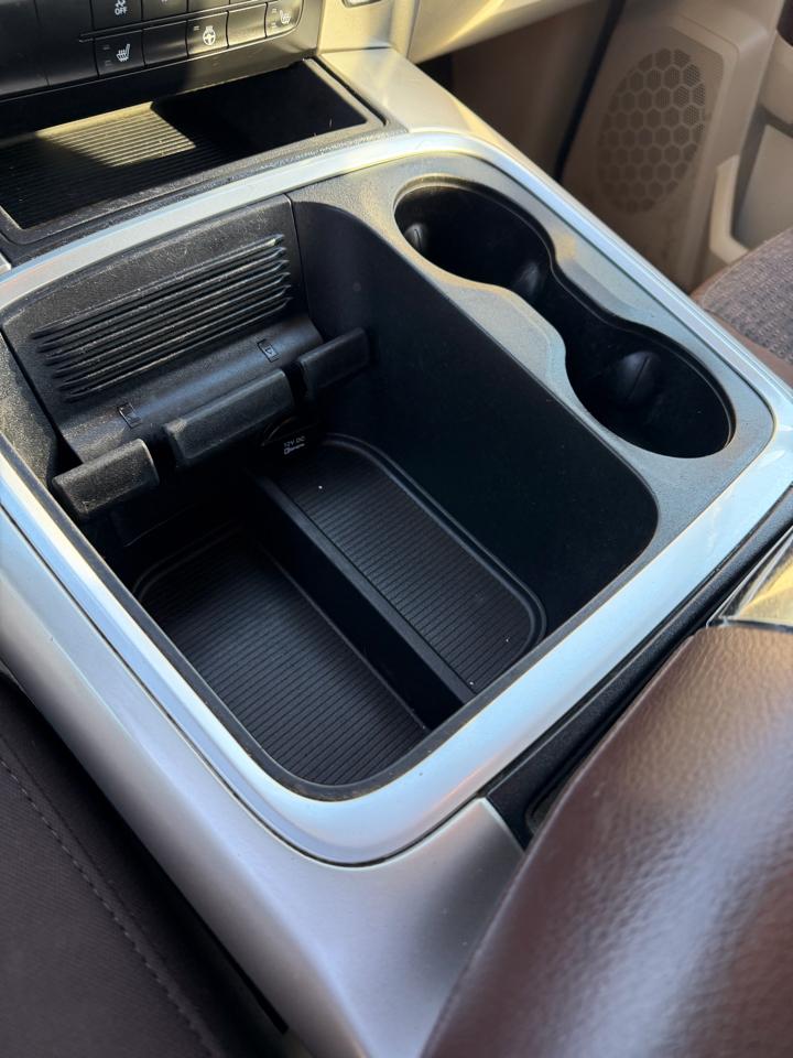 RAM 1500 Big Horn 4x4 Crew Cab 5'7" Box 2017