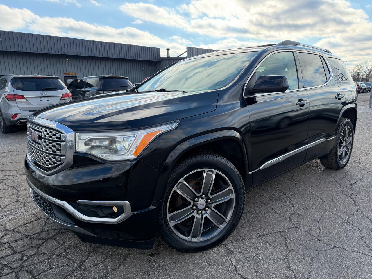 GMC Acadia AWD 4dr Denali 2018