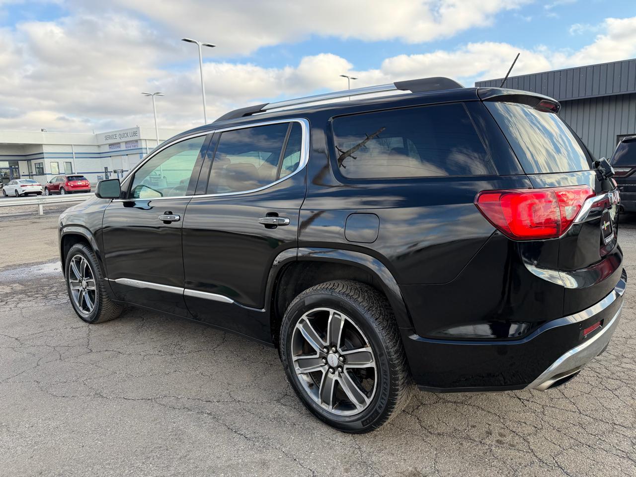 GMC Acadia AWD 4dr Denali 2018