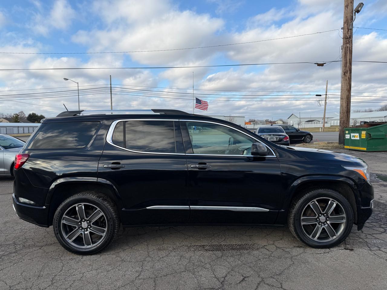 GMC Acadia AWD 4dr Denali 2018