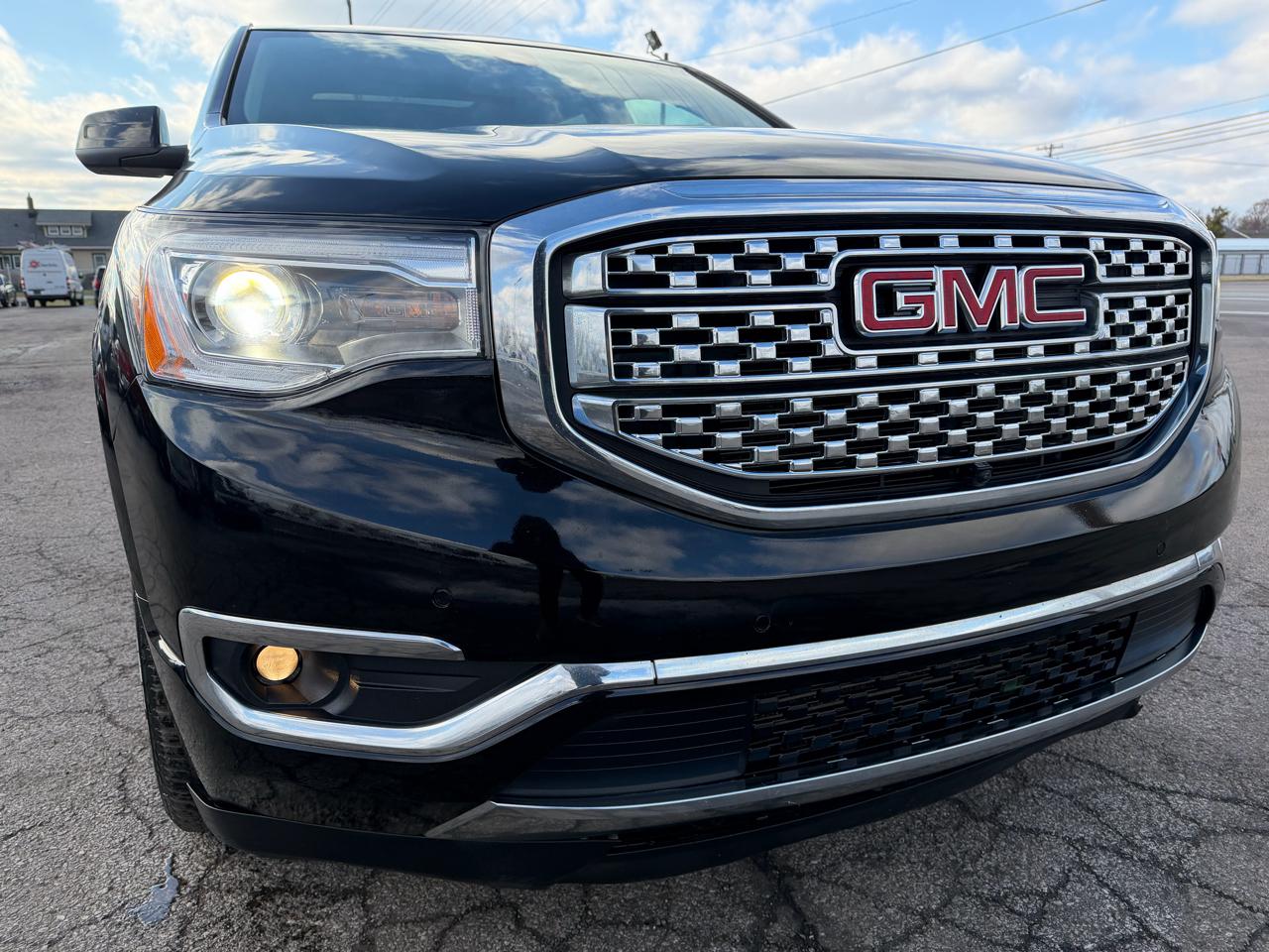 GMC Acadia AWD 4dr Denali 2018