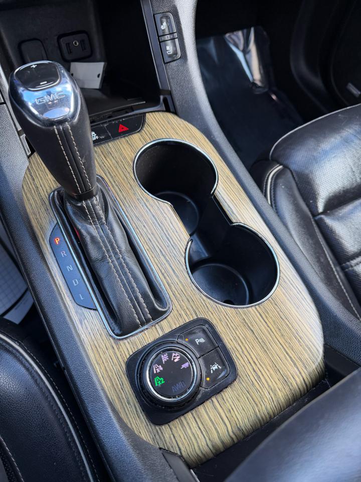 GMC Acadia AWD 4dr Denali 2018