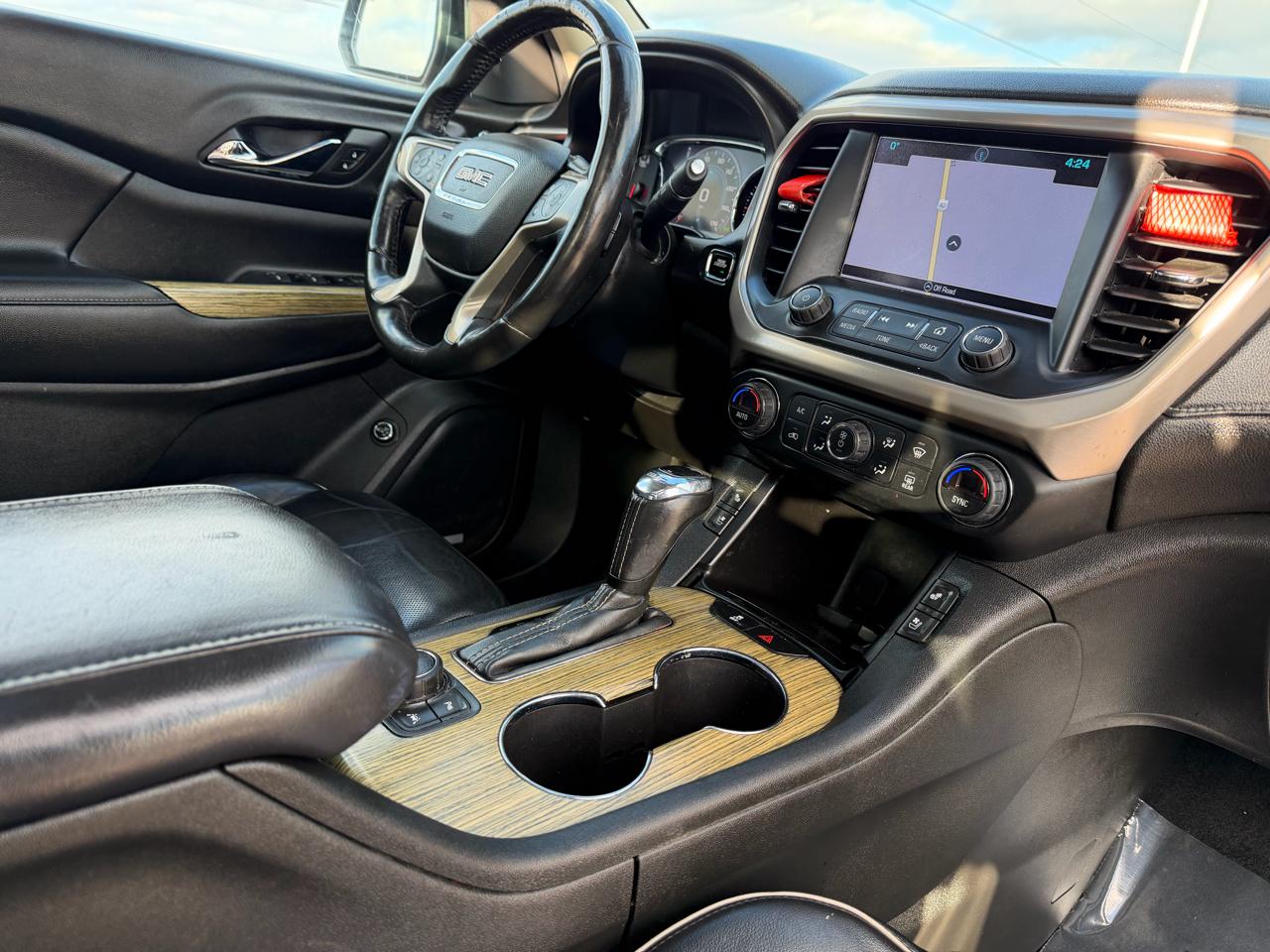 GMC Acadia AWD 4dr Denali 2018