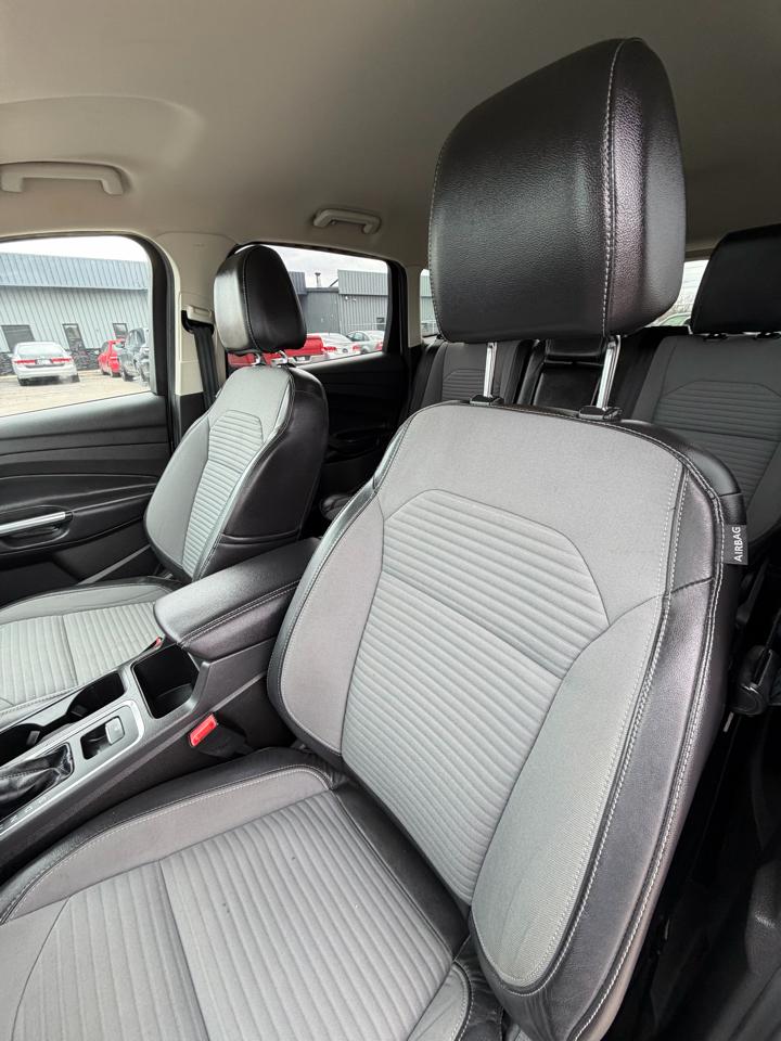 Ford Escape SE 4WD 2017