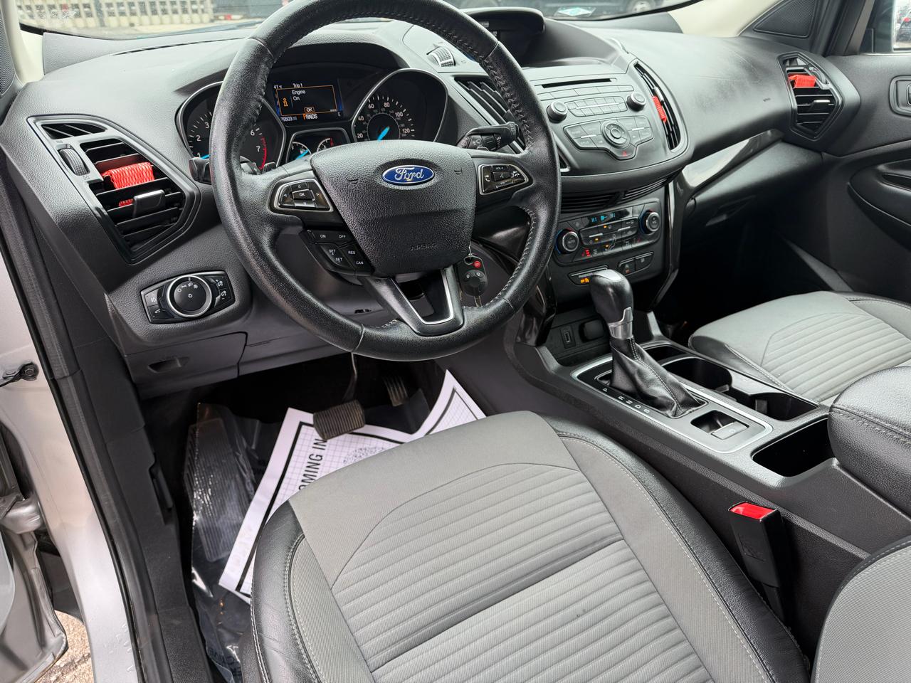 Ford Escape SE 4WD 2017