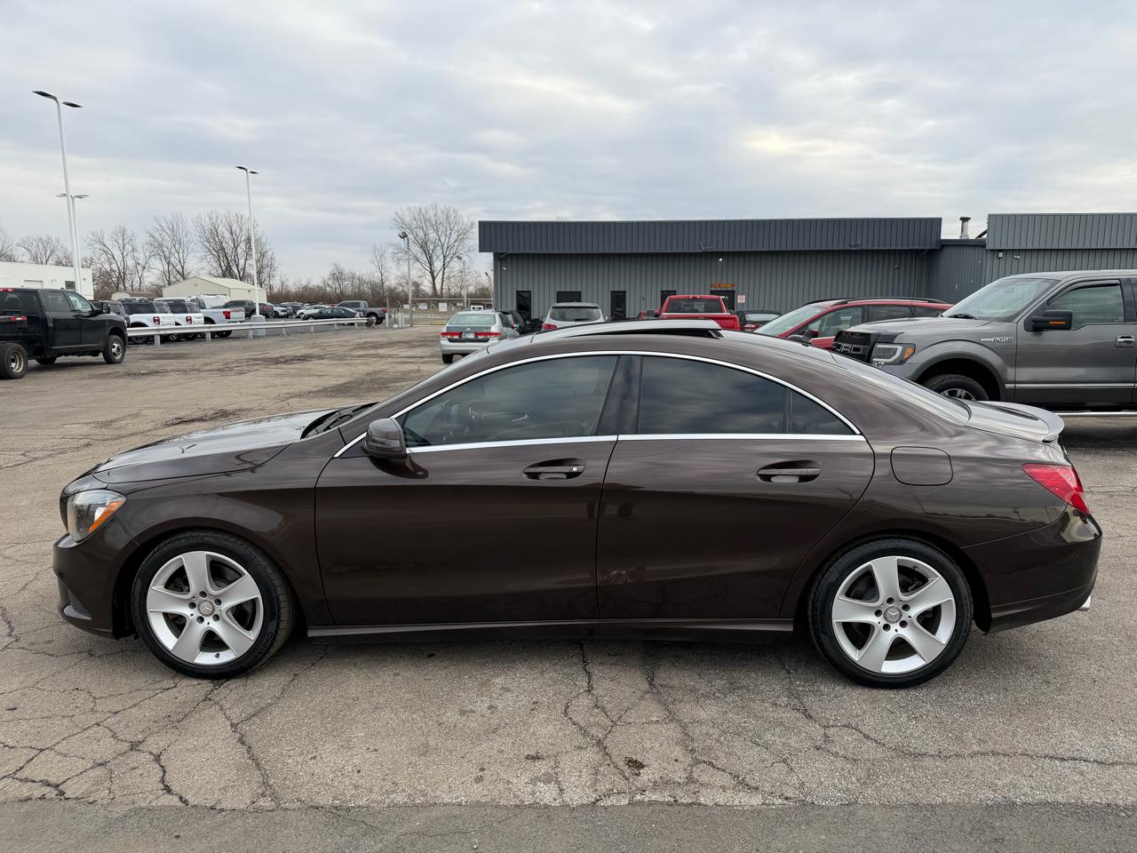 Mercedes-Benz CLA 4dr Sdn CLA 250 4MATIC 2016