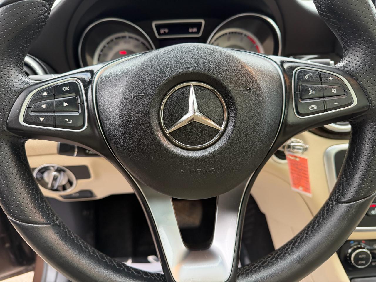 Mercedes-Benz CLA 4dr Sdn CLA 250 4MATIC 2016