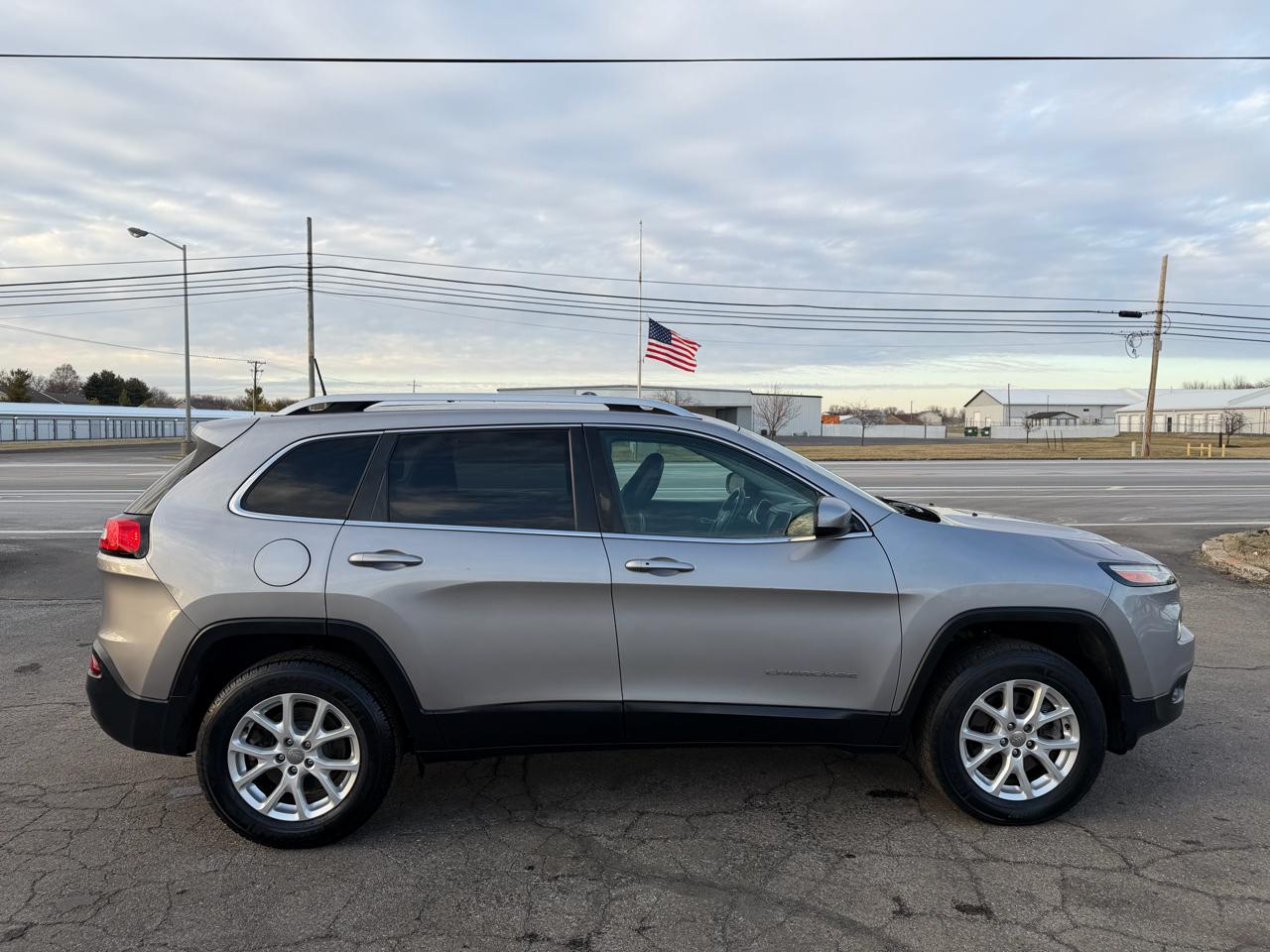 Jeep Cherokee Latitude Plus 4x4 2018