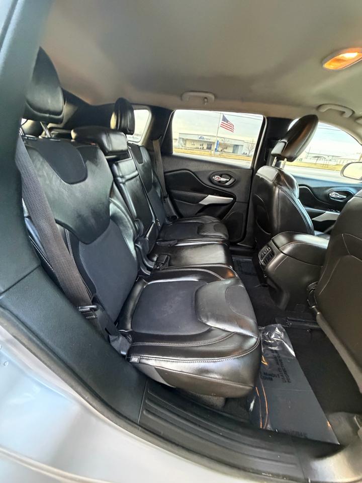 Jeep Cherokee Latitude Plus 4x4 2018