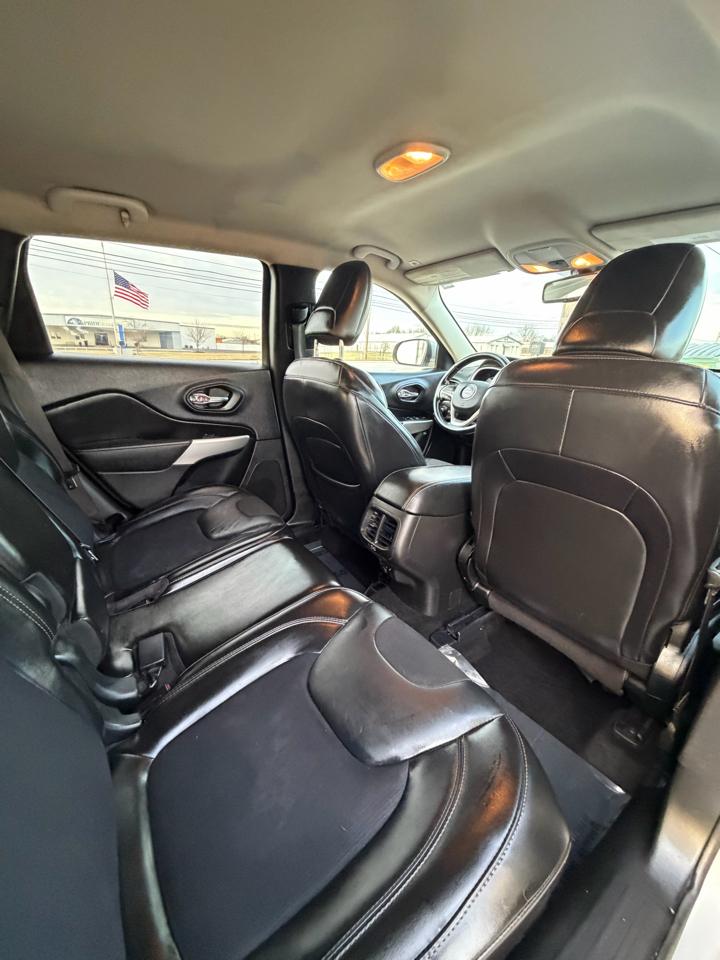 Jeep Cherokee Latitude Plus 4x4 2018