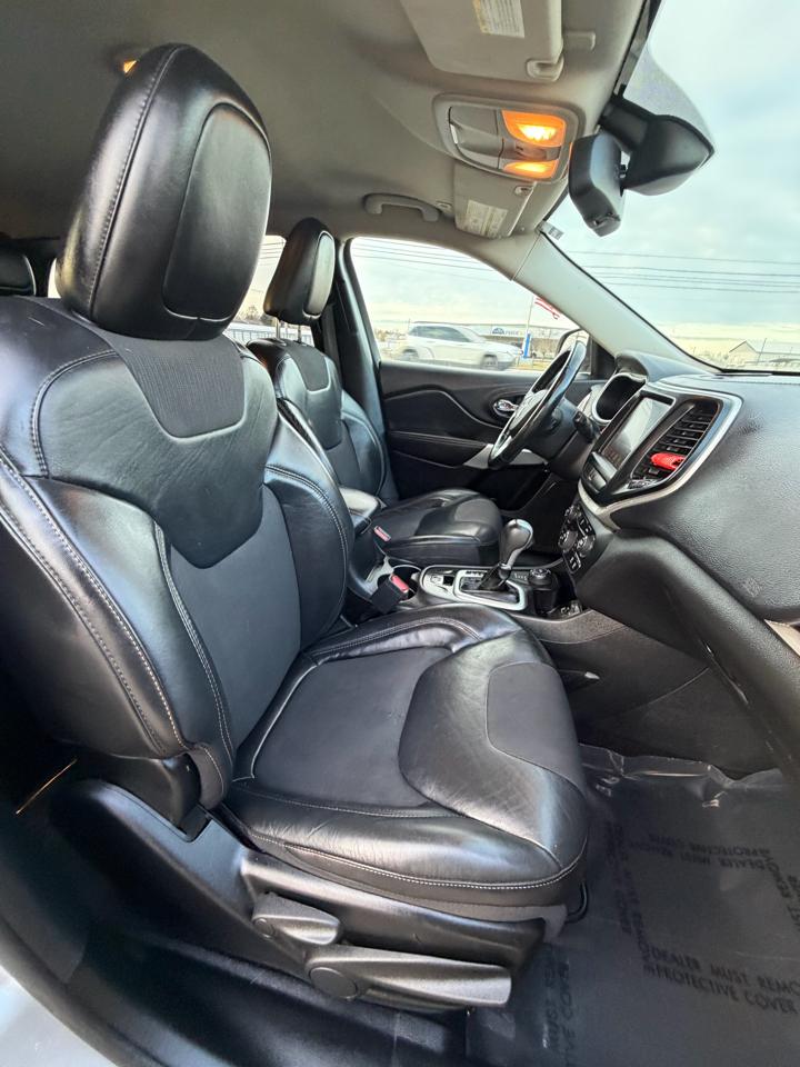 Jeep Cherokee Latitude Plus 4x4 2018