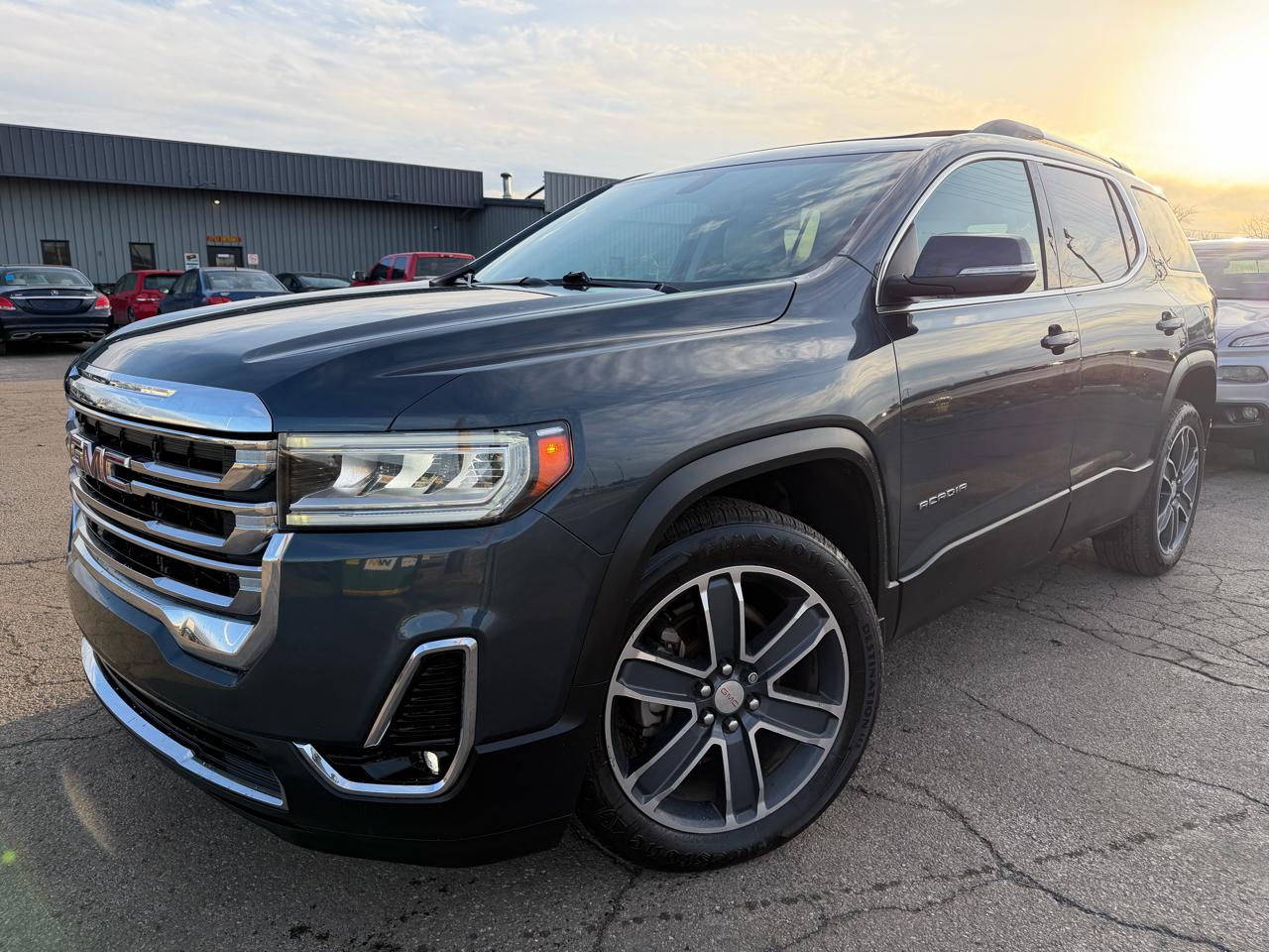 GMC Acadia AWD 4dr SLT 2020