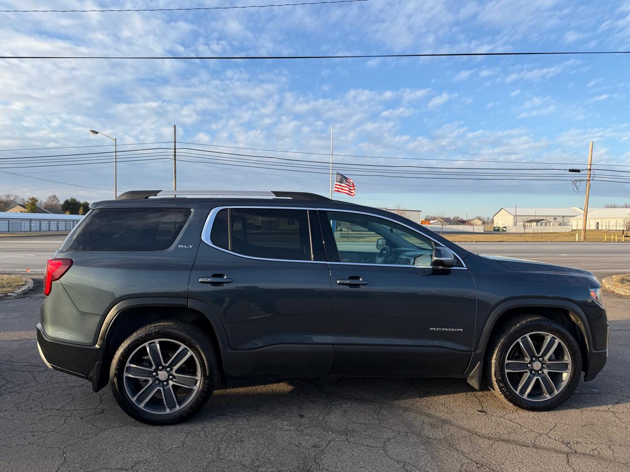 GMC Acadia AWD 4dr SLT 2020