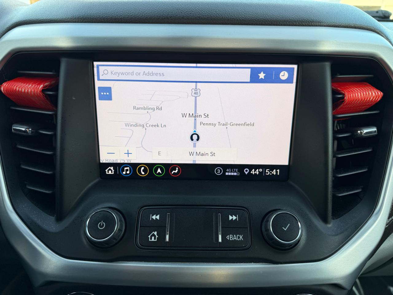 GMC Acadia AWD 4dr SLT 2020