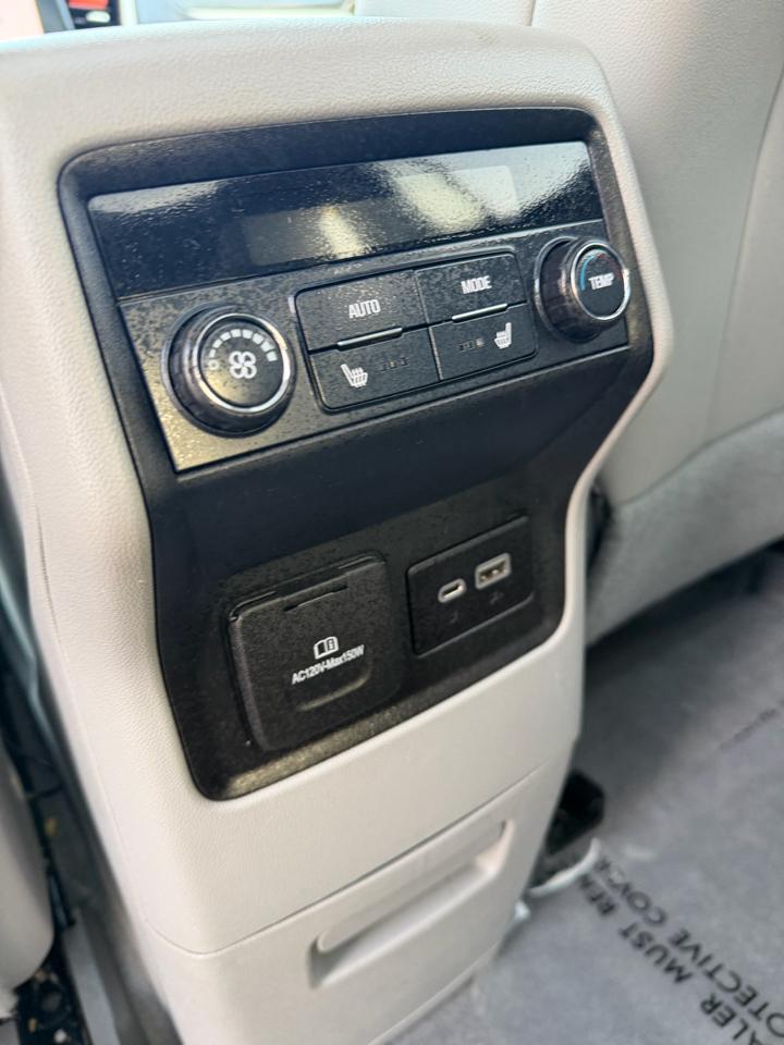 GMC Acadia AWD 4dr SLT 2020