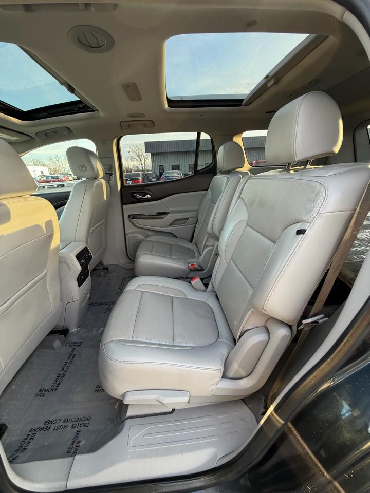 GMC Acadia AWD 4dr SLT 2020