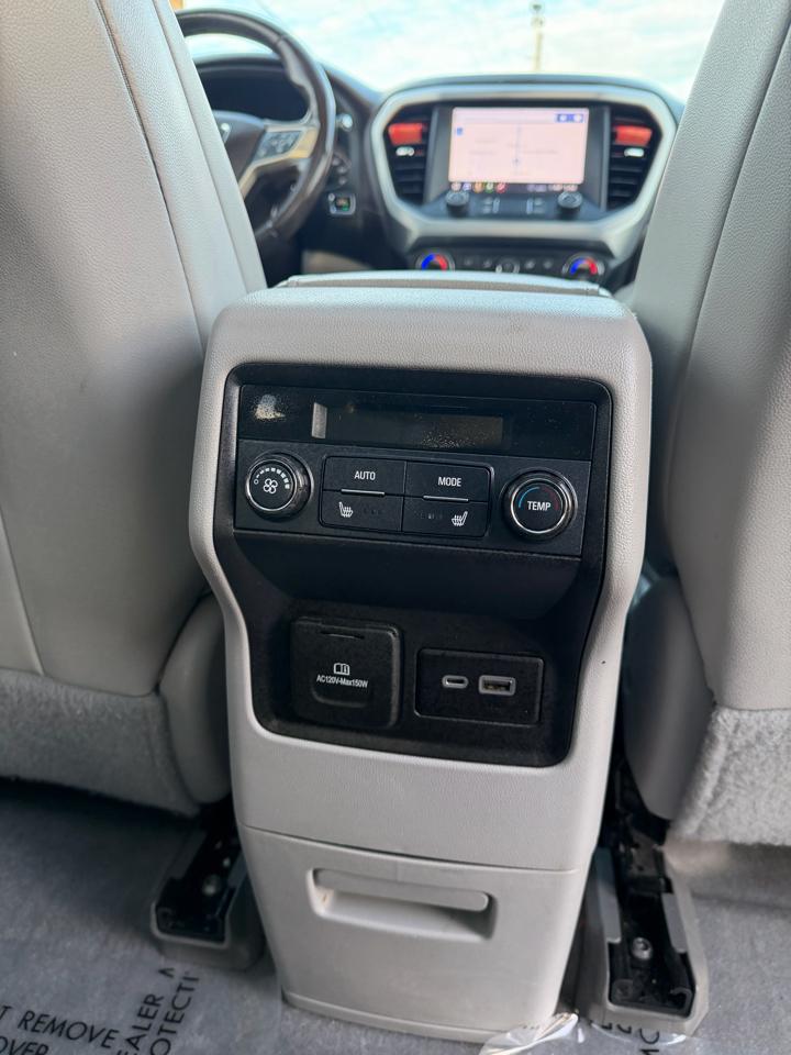 GMC Acadia AWD 4dr SLT 2020