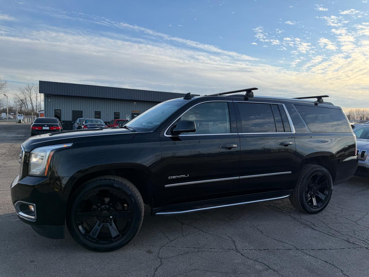 GMC Yukon XL 4WD 4dr Denali 2020