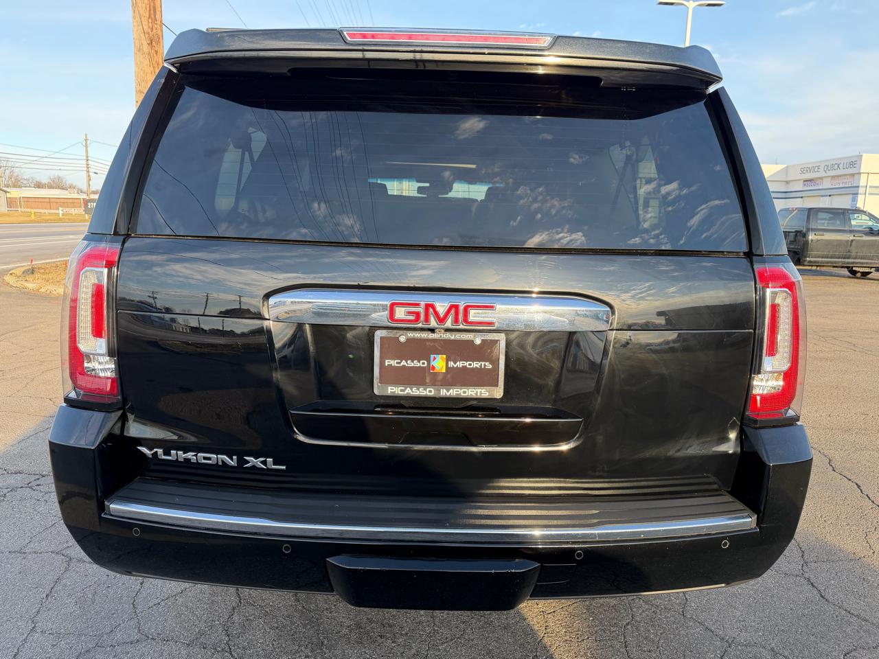 GMC Yukon XL 4WD 4dr Denali 2020