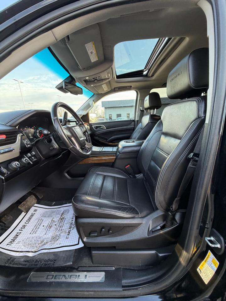 GMC Yukon XL 4WD 4dr Denali 2020