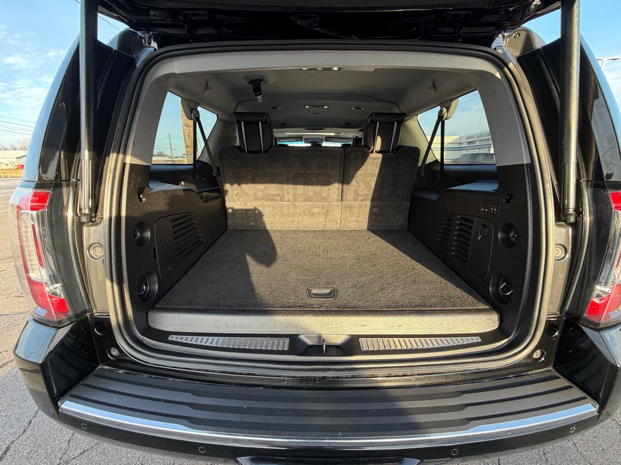 GMC Yukon XL 4WD 4dr Denali 2020