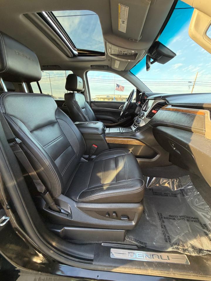 GMC Yukon XL 4WD 4dr Denali 2020