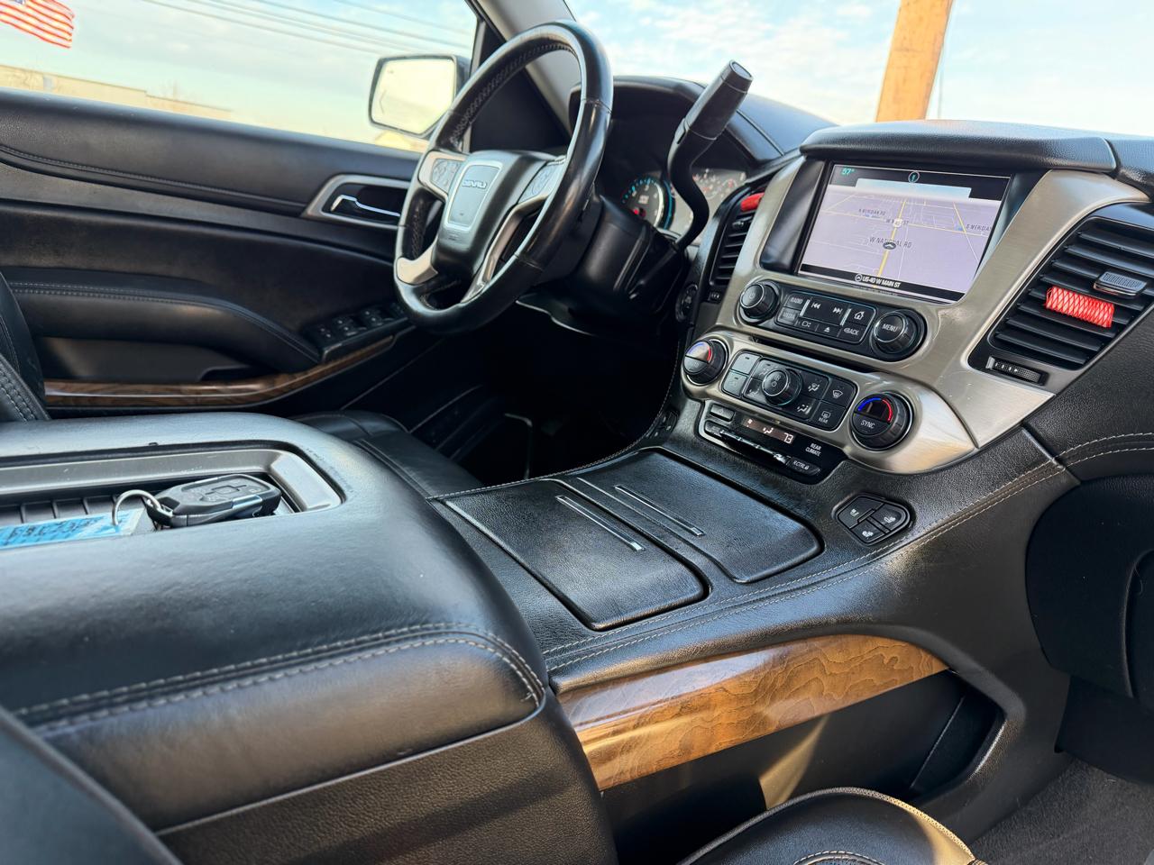 GMC Yukon XL 4WD 4dr Denali 2020