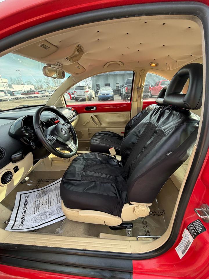 Volkswagen New Beetle 2dr Cpe GL Auto 1999