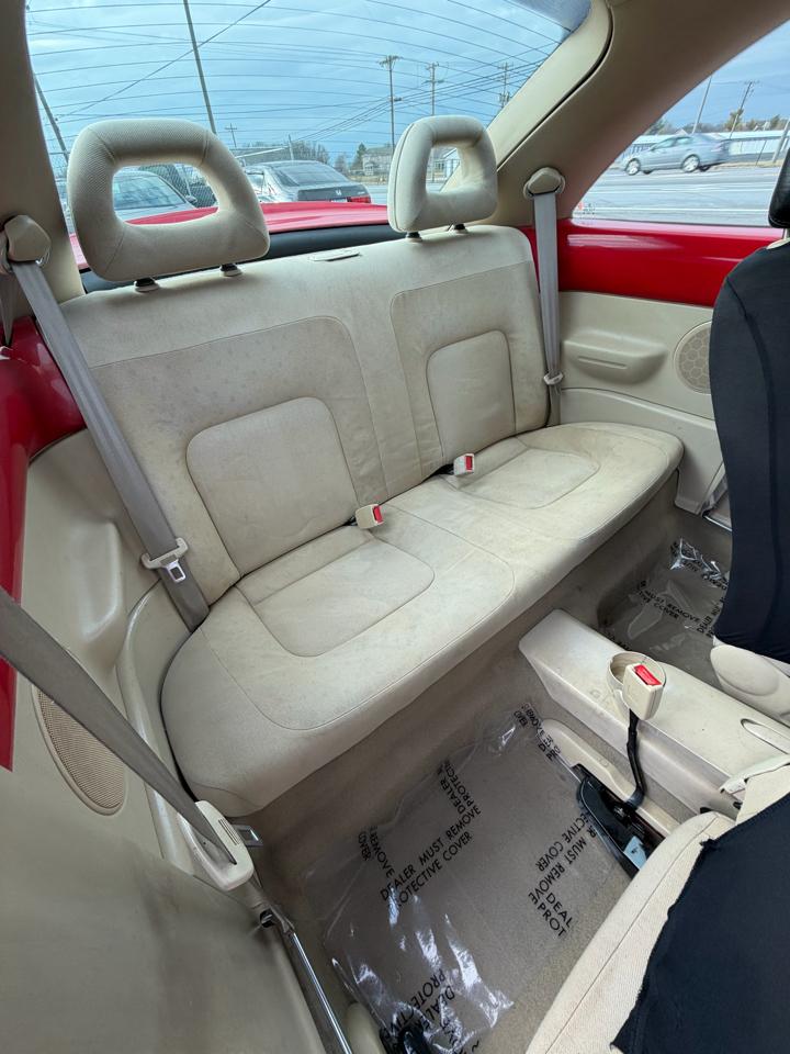 Volkswagen New Beetle 2dr Cpe GL Auto 1999