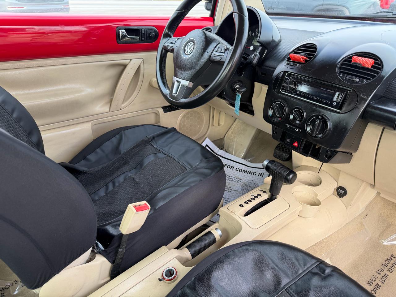 Volkswagen New Beetle 2dr Cpe GL Auto 1999