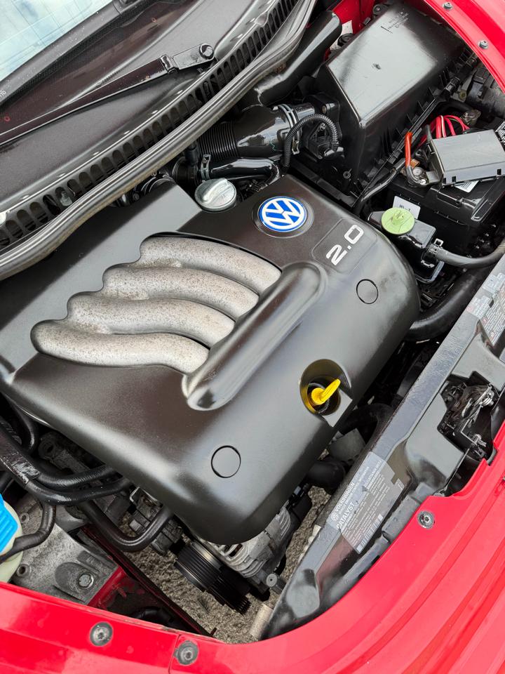 Volkswagen New Beetle 2dr Cpe GL Auto 1999