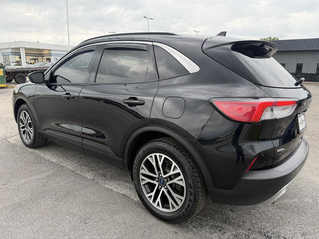 2020 Ford Escape SEL - Photo 9