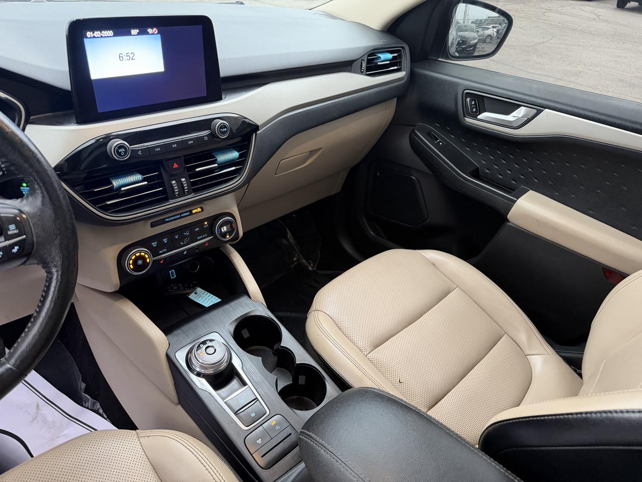 2020 Ford Escape SEL - Photo 24