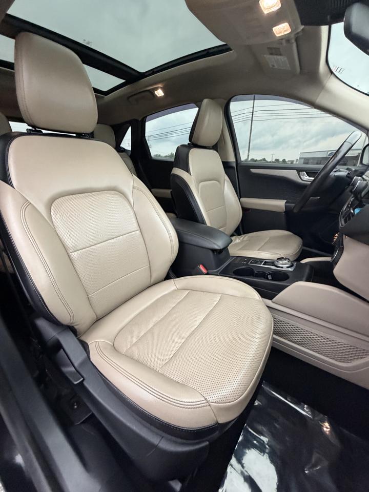 2020 Ford Escape SEL - Photo 51