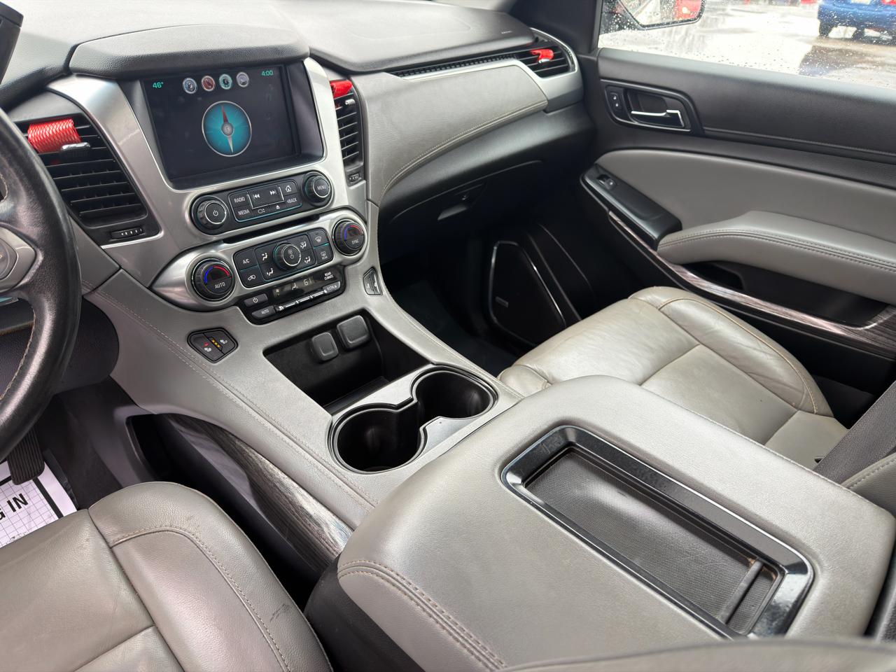 Chevrolet Suburban 4WD 4dr 1500 LT 2019