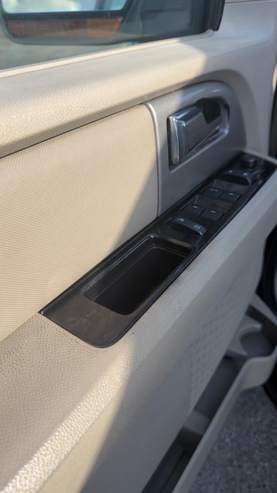 Ford Expedition 4WD 4dr Limited 2014