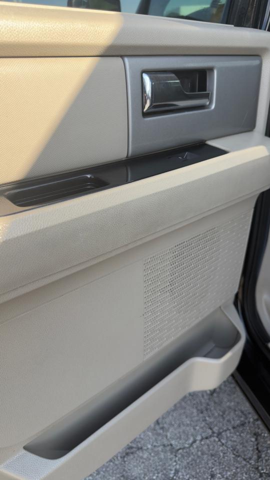 Ford Expedition 4WD 4dr Limited 2014