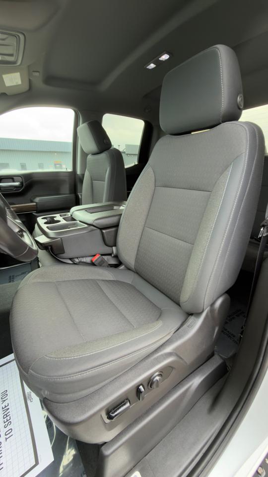 Chevrolet Silverado 1500 4WD Double Cab 147" RST 2019