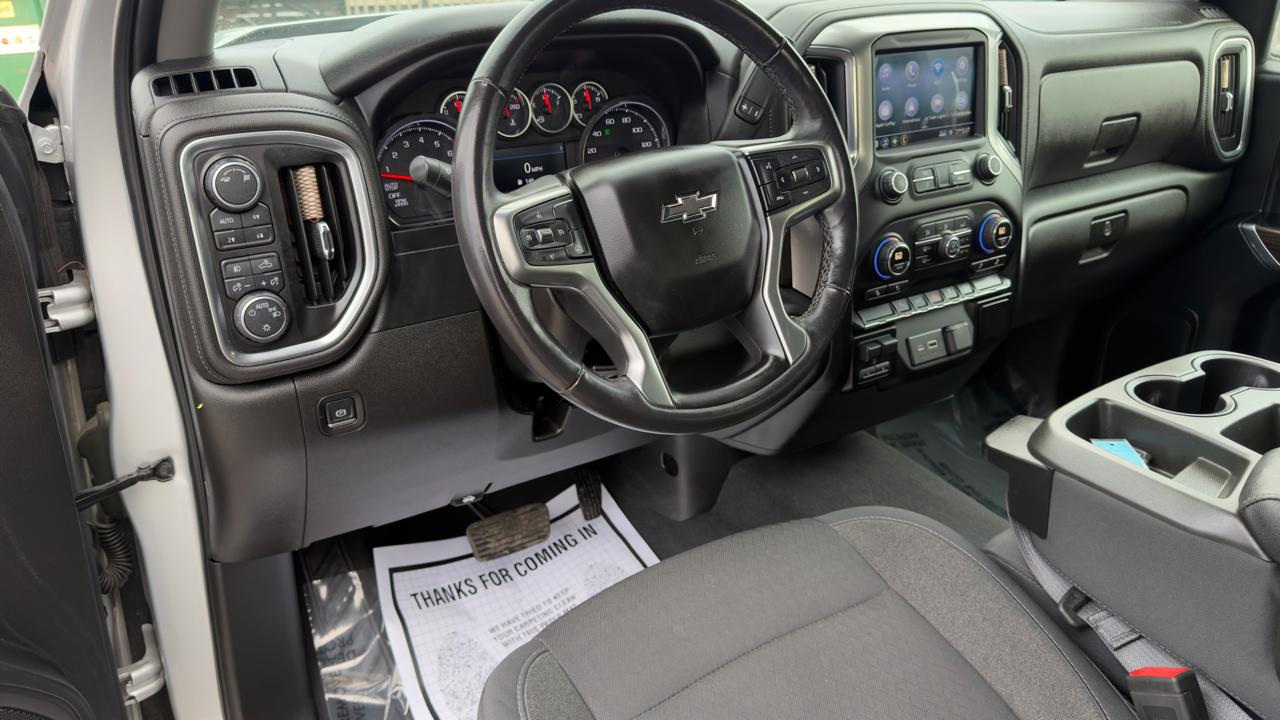 Chevrolet Silverado 1500 4WD Double Cab 147" RST 2019