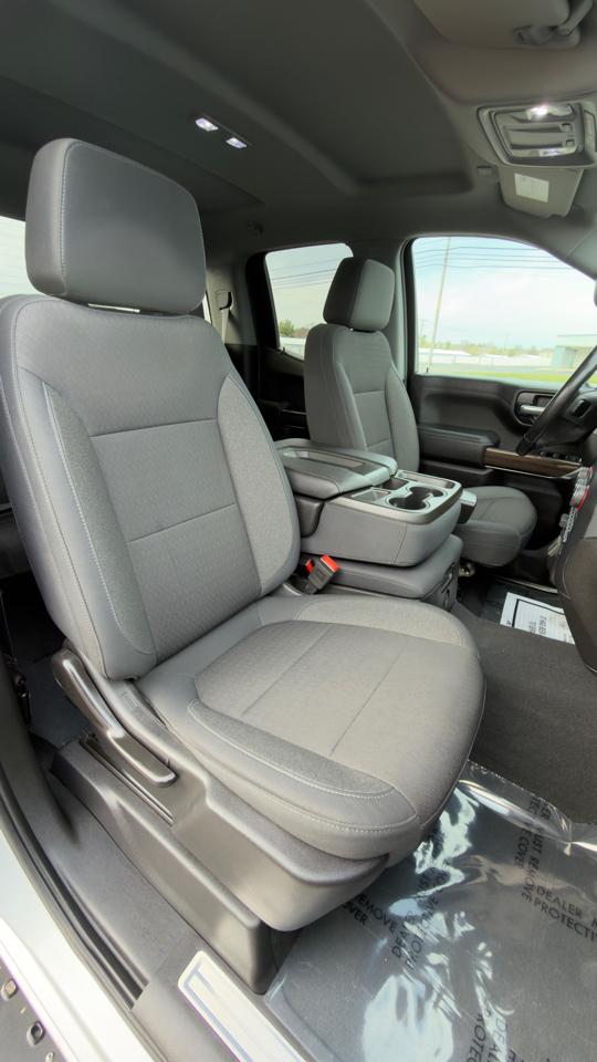 Chevrolet Silverado 1500 4WD Double Cab 147" RST 2019