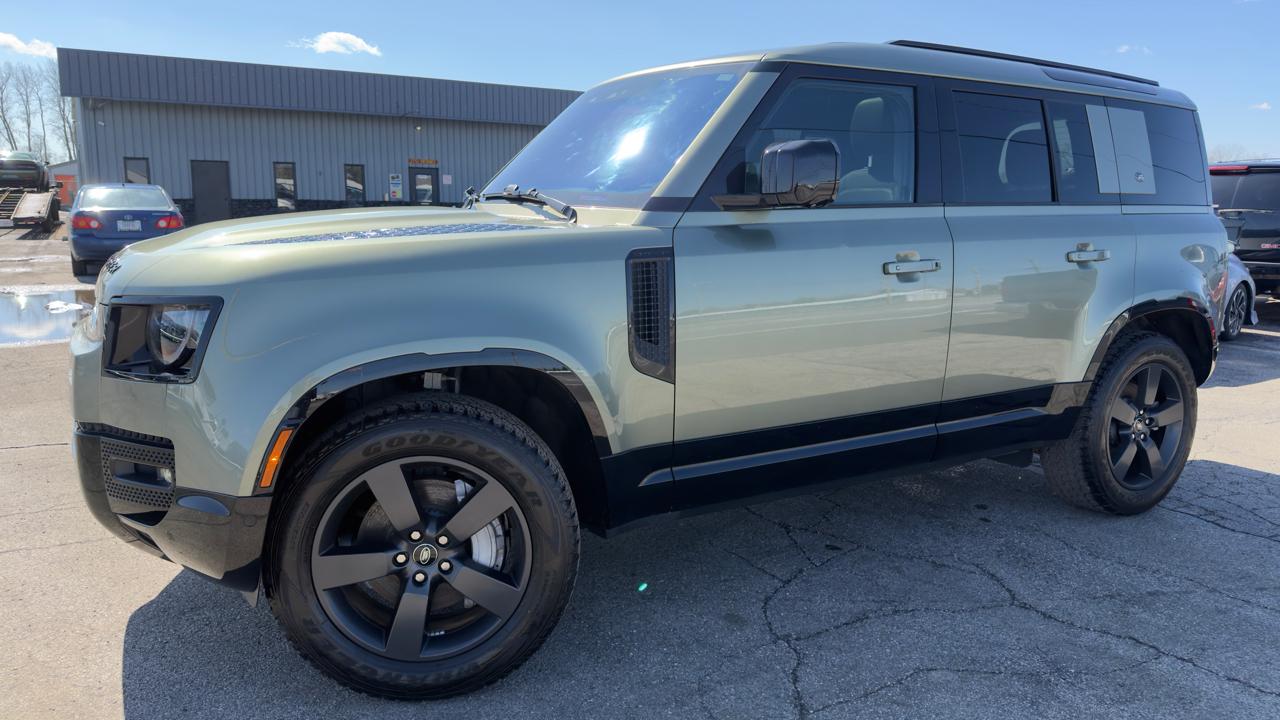 Land Rover Defender 110 P400 X-Dynamic SE 2022