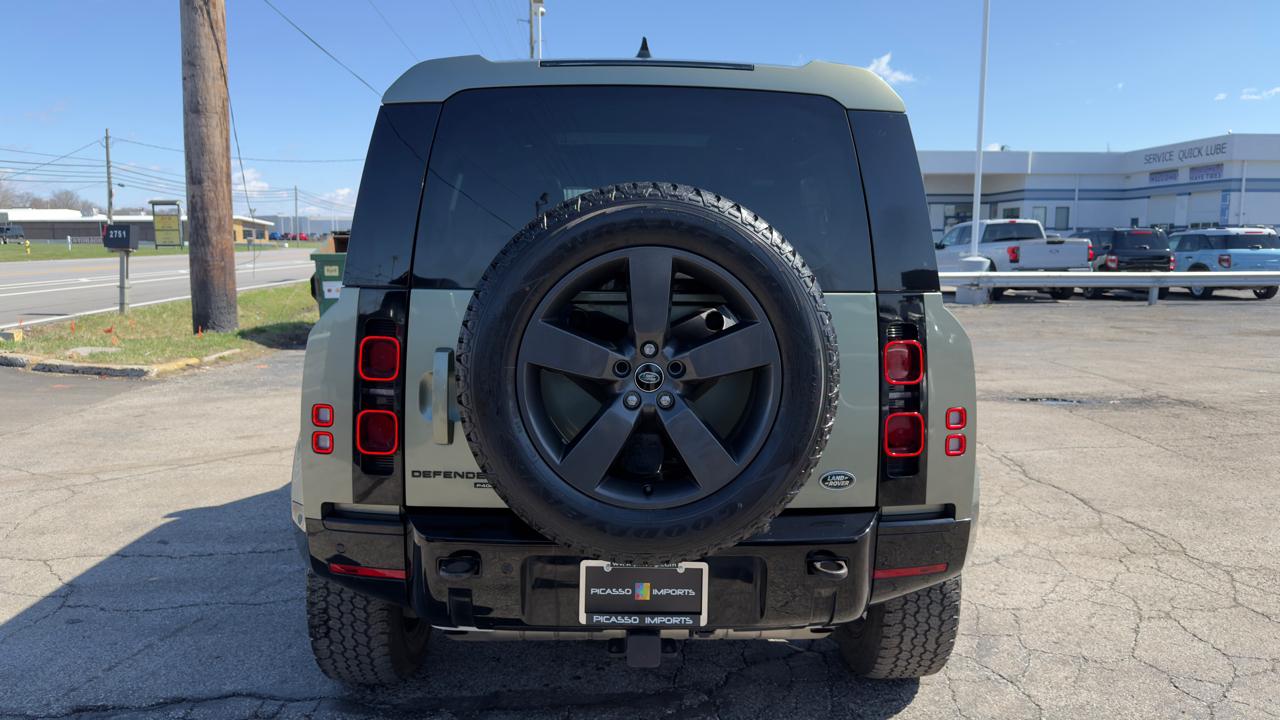 Land Rover Defender 110 P400 X-Dynamic SE 2022