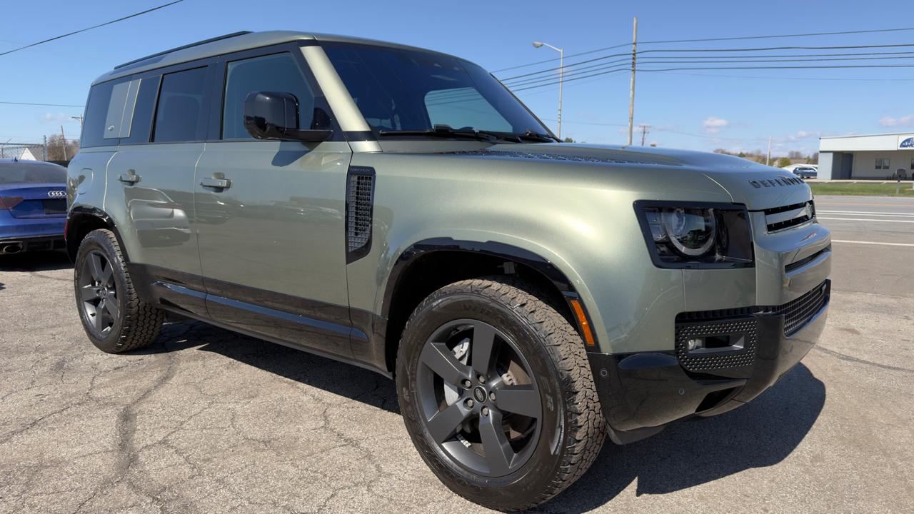 Land Rover Defender 110 P400 X-Dynamic SE 2022