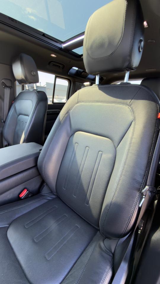 Land Rover Defender 110 P400 X-Dynamic SE 2022