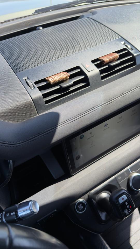 Land Rover Defender 110 P400 X-Dynamic SE 2022