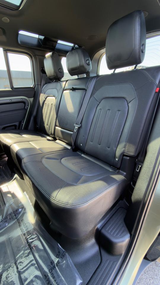 Land Rover Defender 110 P400 X-Dynamic SE 2022