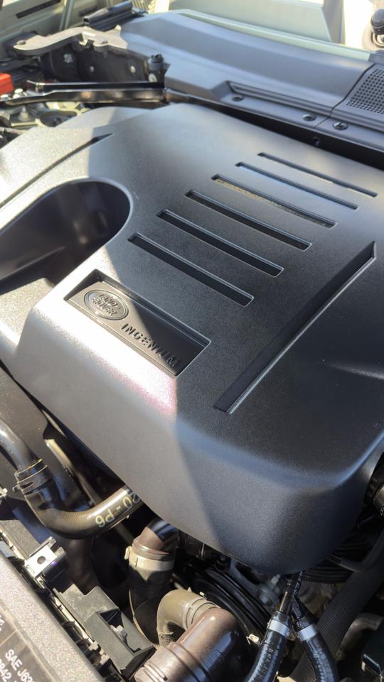 Land Rover Defender 110 P400 X-Dynamic SE 2022