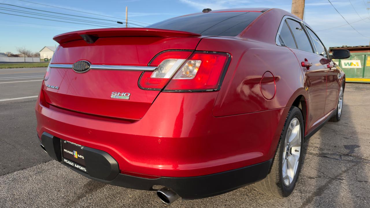 Ford Taurus 4dr Sdn SHO AWD 2011